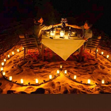 מלון מרזאוגה Sahara Deluxe Camp מראה חיצוני תמונה